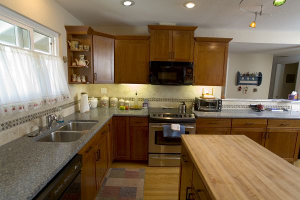 Cherry Cabinet Remodeling in Mabank